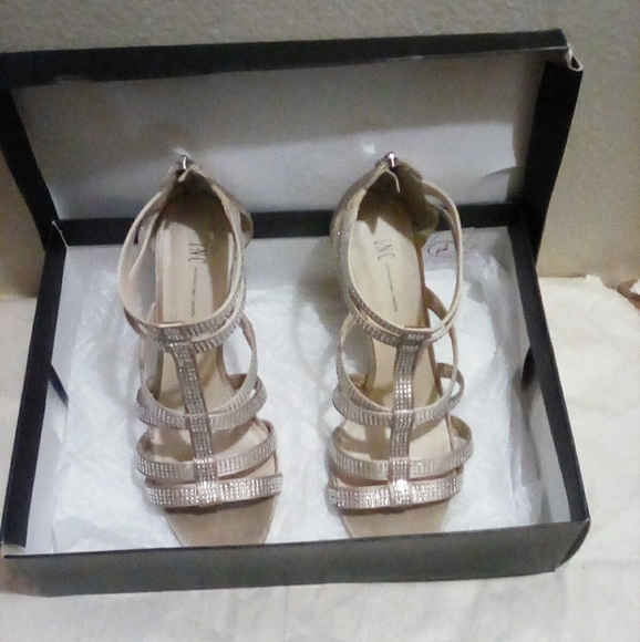 Lovely Blinged Out Heels - Picture 14 of 16